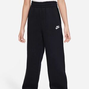 Nike sports Wear club fleece Big kid Girls Large